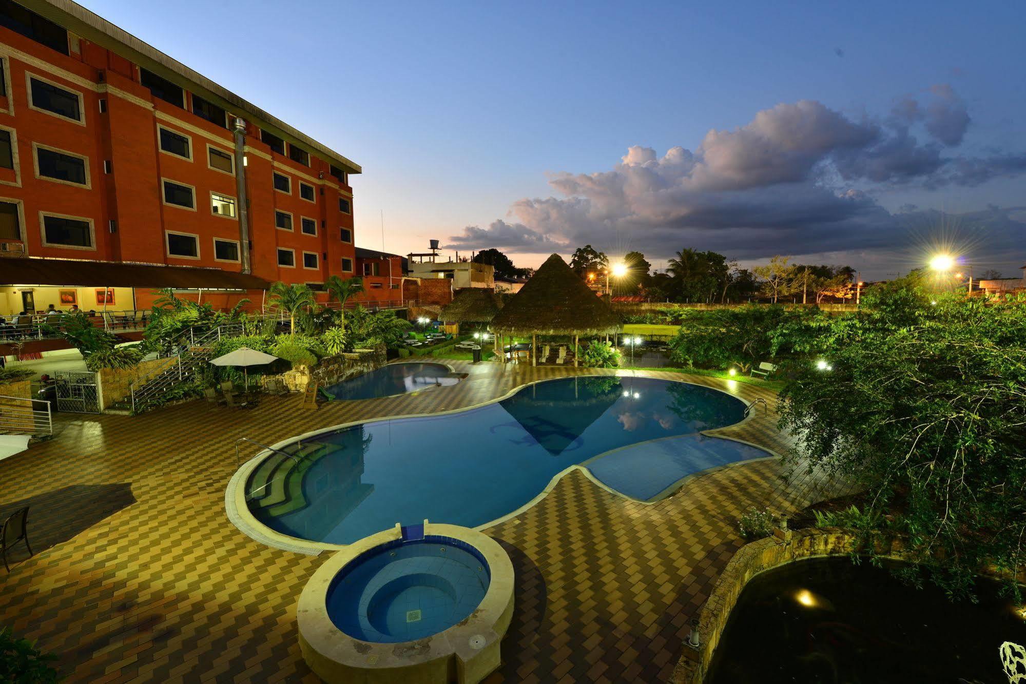 Gran Hotel De Lago - El Coca Puerto Francisco de Orellana Exterior foto